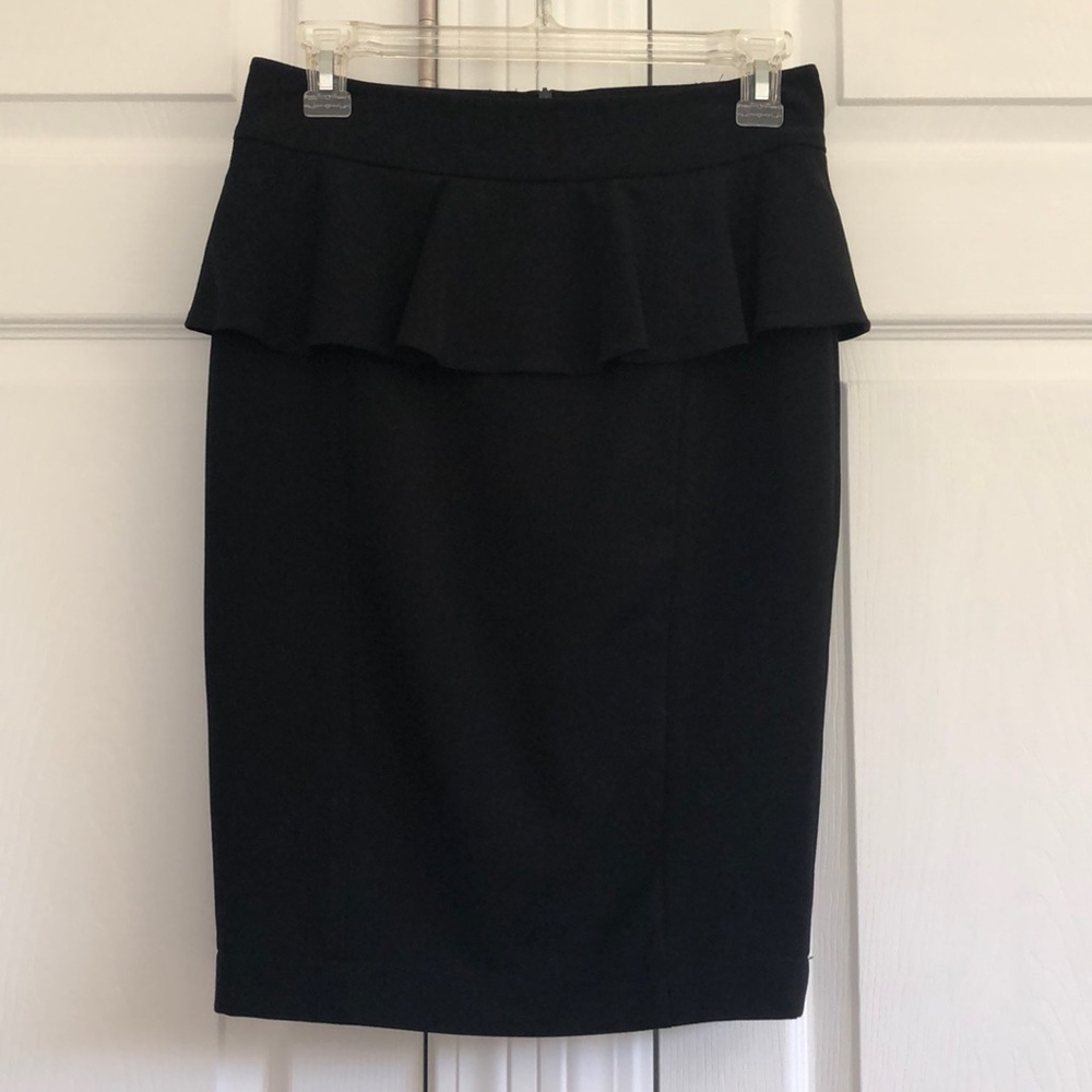 Black peplum pencil skirt size 0
